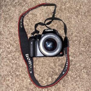 CANON eos rebel xsi t7i dslr